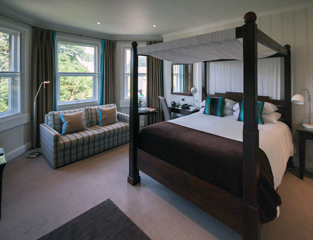 Leighton House - Boutique Guesthouse Bath Exterior foto A bedroom at the hotel